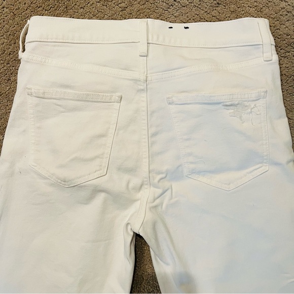 Gap Vintage Slim Mid Rise White Distressed Jeans, Size 29 / 8 Long - Picture 10 of 10